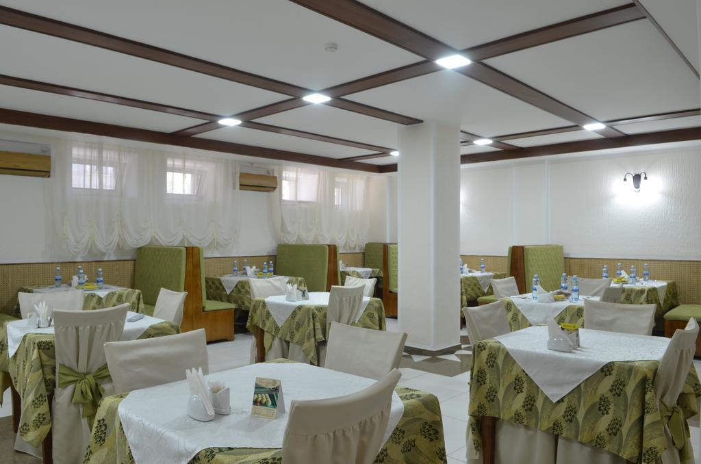 Altyn Dala Hotel Astana Exterior photo